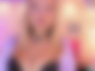 Queen S.'s Live Sex Cam Show