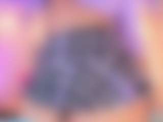 Queen S.'s Live Sex Cam Show