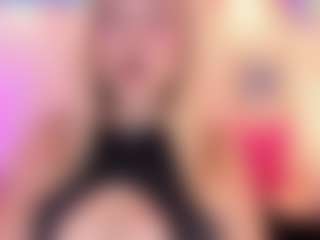 Queen S.'s Live Sex Cam Show