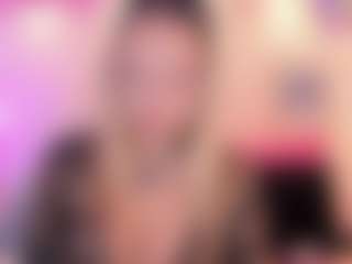 Queen S.'s Live Sex Cam Show