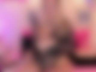 Queen S.'s Live Sex Cam Show