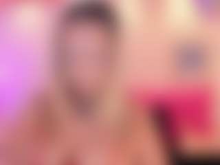 Queen S.'s Live Sex Cam Show