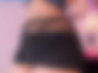 Queen S.'s Live Sex Cam Show