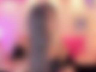 Queen S.'s Live Sex Cam Show