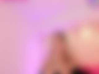 Queen S.'s Live Sex Cam Show
