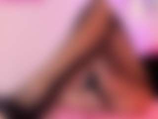 Queen S.'s Live Sex Cam Show