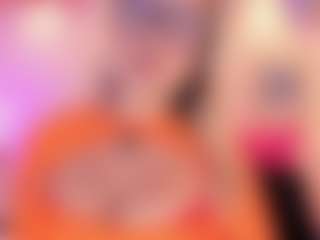 Queen S.'s Live Sex Cam Show