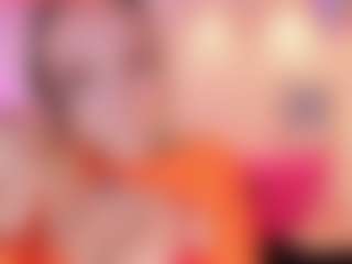 Queen S.'s Live Sex Cam Show