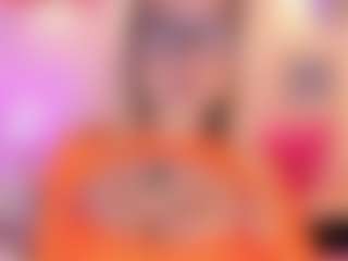 Queen S.'s Live Sex Cam Show