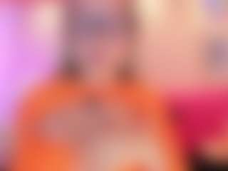 Queen S.'s Live Sex Cam Show