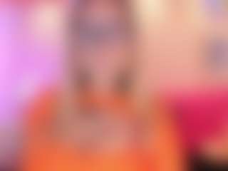 Queen S.'s Live Sex Cam Show