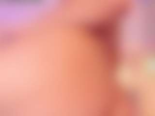 Queen S.'s Live Sex Cam Show