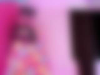 Queen S.'s Live Sex Cam Show