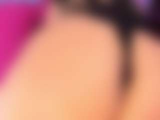 Queen S.'s Live Sex Cam Show