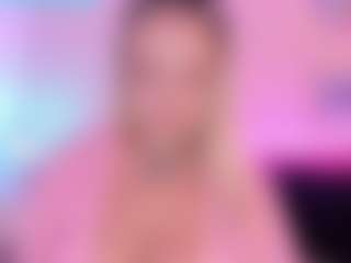 Queen S.'s Live Sex Cam Show