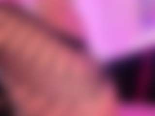 Queen S.'s Live Sex Cam Show