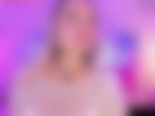 Queen S.'s Live Sex Cam Show