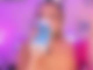 Live cam show with Queen S. - Lovense on CamSodaAdn