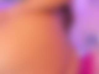 Live cam show with Queen S. - Green Eyes on hrnylive.com