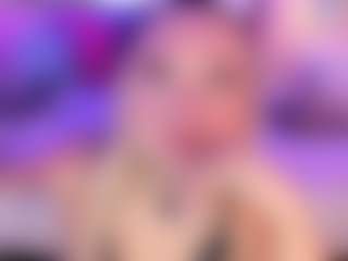 Live cam show with Queen S. - Blonde Hair on CamSodaAdn