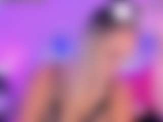 Queen S.'s Live Sex Cam Show