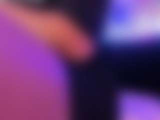 Live cam show with Queen S. - Bedroom Blonde Hair on LiveSexCams6