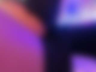 Live cam show with Queen S. - Bedroom on live18s.com