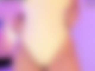 Queen S.'s Live Sex Cam Show