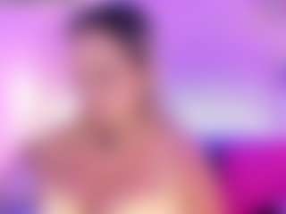 Queen S.'s Live Sex Cam Show