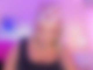 Live cam show with Queen S. - Big Tits on Camsoda
