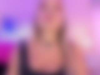 Live cam show with Queen S. - Role Play on Camsoda