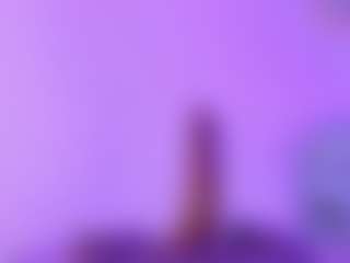 Queen S.'s Live Sex Cam Show
