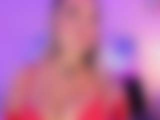 Queen S.'s Live Sex Cam Show