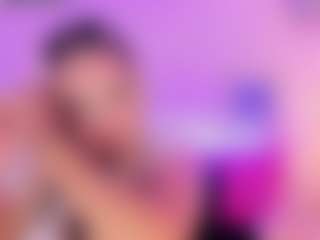 Queen S.'s Live Sex Cam Show
