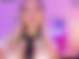 Queen S.'s Live Sex Cam Show