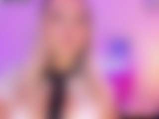Queen S.'s Live Sex Cam Show