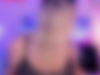 Queen S.'s Live Sex Cam Show