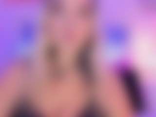 Queen S.'s Live Sex Cam Show