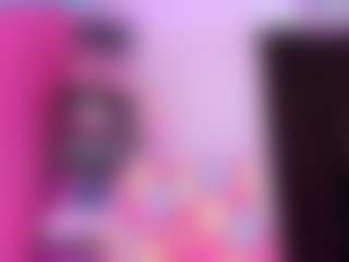Live cam show with Queen S. - Anal on Camsoda