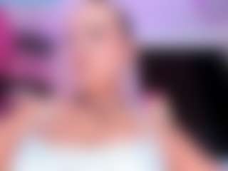 Queen S.'s Live Sex Cam Show