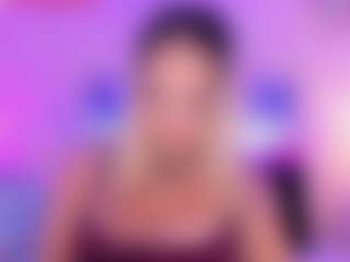 Queen S.'s Live Sex Cam Show