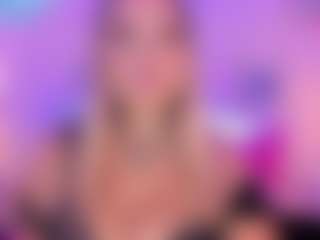 Queen S.'s Live Sex Cam Show