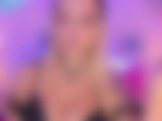 Queen S.'s Live Sex Cam Show