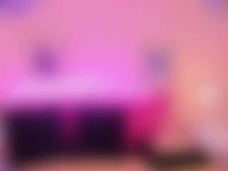 Queen S.'s Live Sex Cam Show