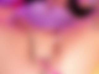 Queen S.'s Live Sex Cam Show
