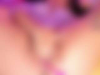 Queen S.'s Live Sex Cam Show