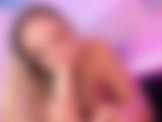 Queen S.'s Live Sex Cam Show