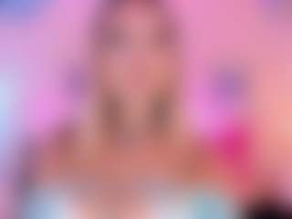 Queen S.'s Live Sex Cam Show