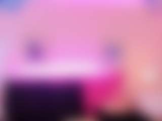 Live cam show with Queen S. - Squirt on Cam Slut