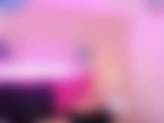 Queen S.'s Live Sex Cam Show
